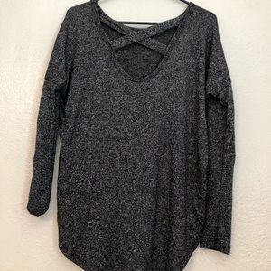 Crisscross Longsleeve